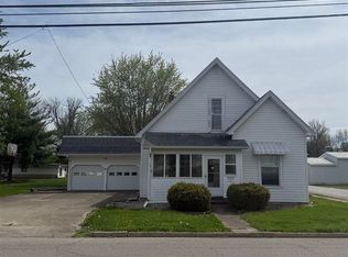 507 E 11th St, Rushville, IN
