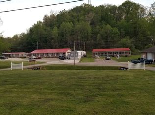 3499 E Trails End Rd, Barboursville, WV 25504