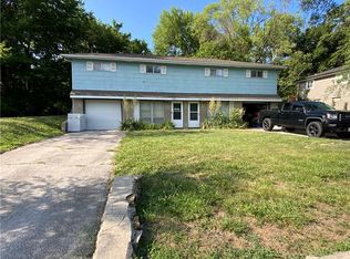 3712-3714 NW South Dr, Riverside, MO 64150