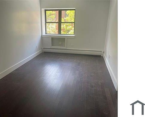 2nd image of 2026 Walton Ave #2