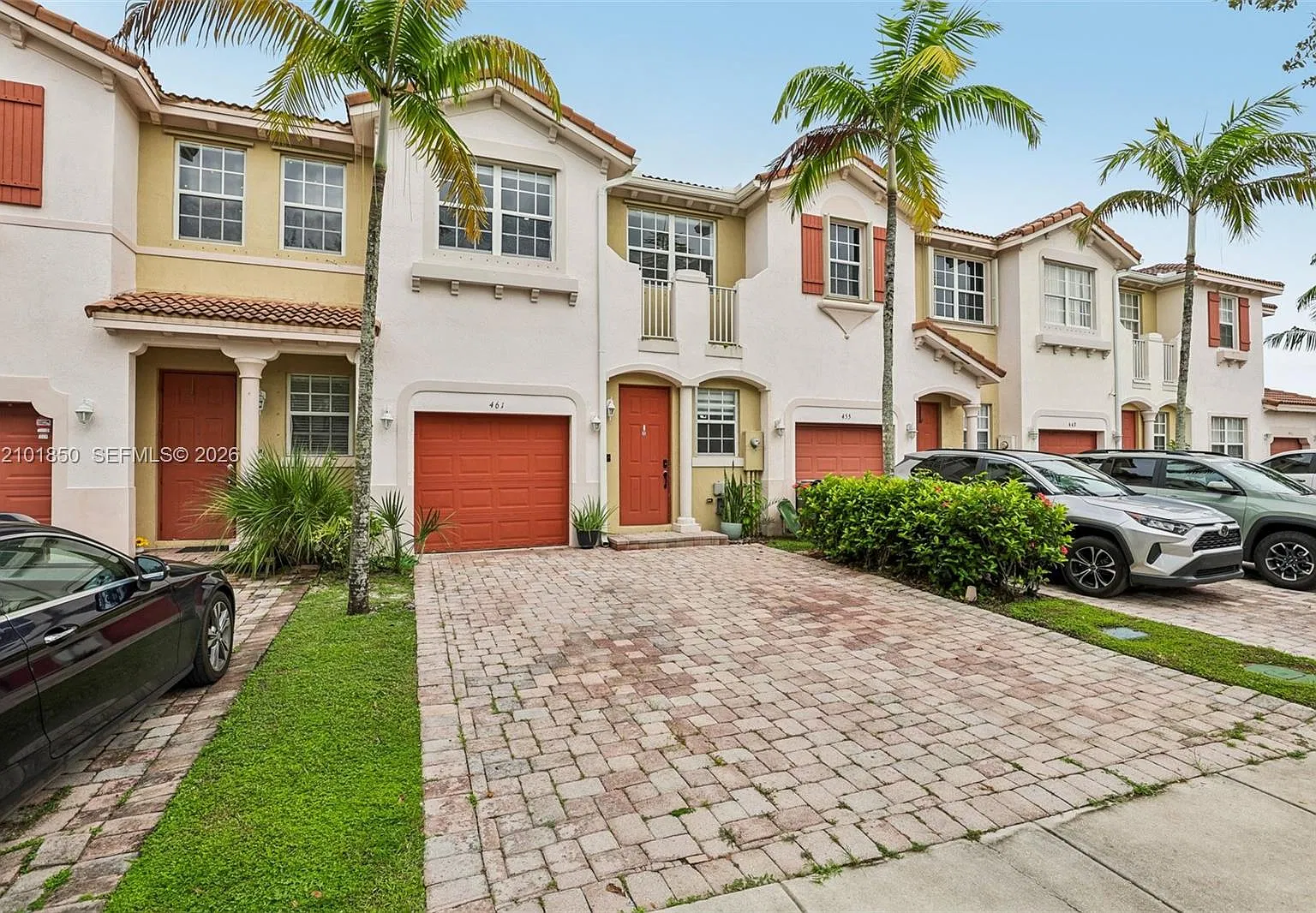 Portofino Villas West — Photo 2