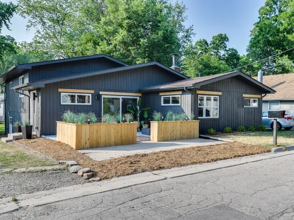 4516 Lakeview Avenue, Mcfarland, WI 53558