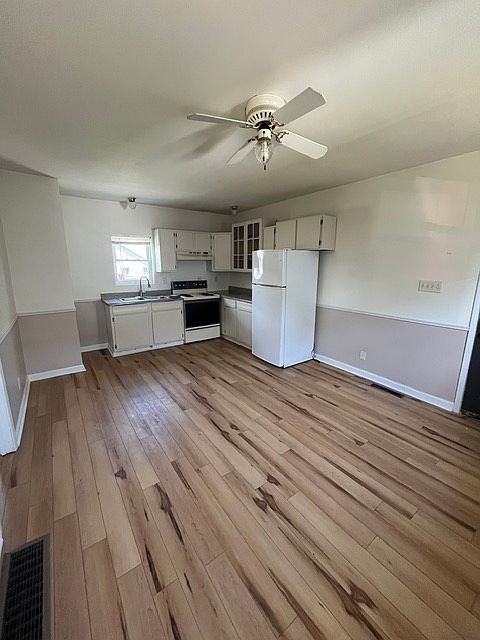 1st image of 91 W Utica St #2