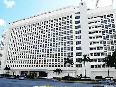 700 Biltmore Way APT 204, Coral Gables, FL, 33134