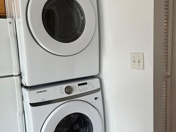 5th image of 2611 Hallam Ct