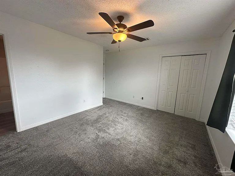 541 Batten Blvd — Photo 24
