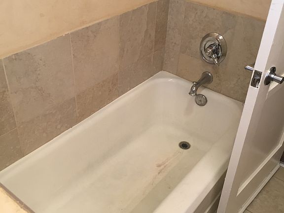 5th image of 1274 W Vine St