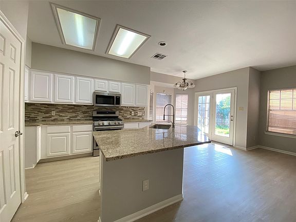 5th image of 14406 Circlewood Way