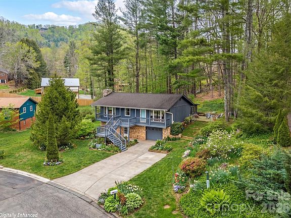 2nd image of 27 Brookcliff Dr