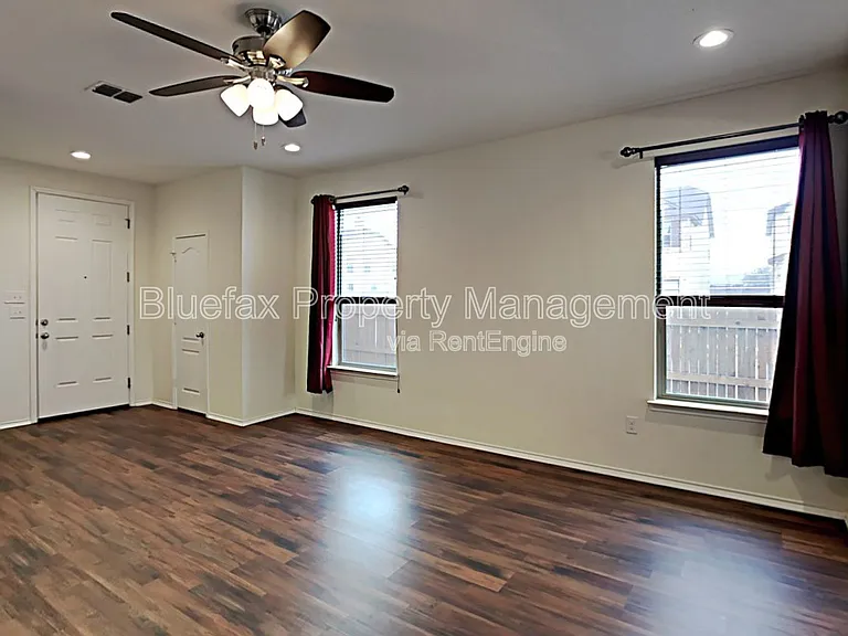 10043 Placid Bay — Photo 8