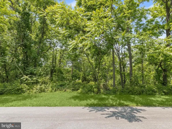 9440 Dartmouth Rd, Columbia, MD 21045