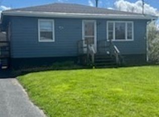 6488 Kirkville Rd, East Syracuse, NY 13057