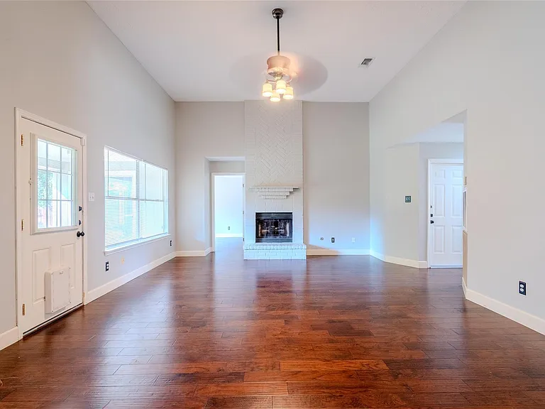 9310 Jan Glen Ln — Photo 7