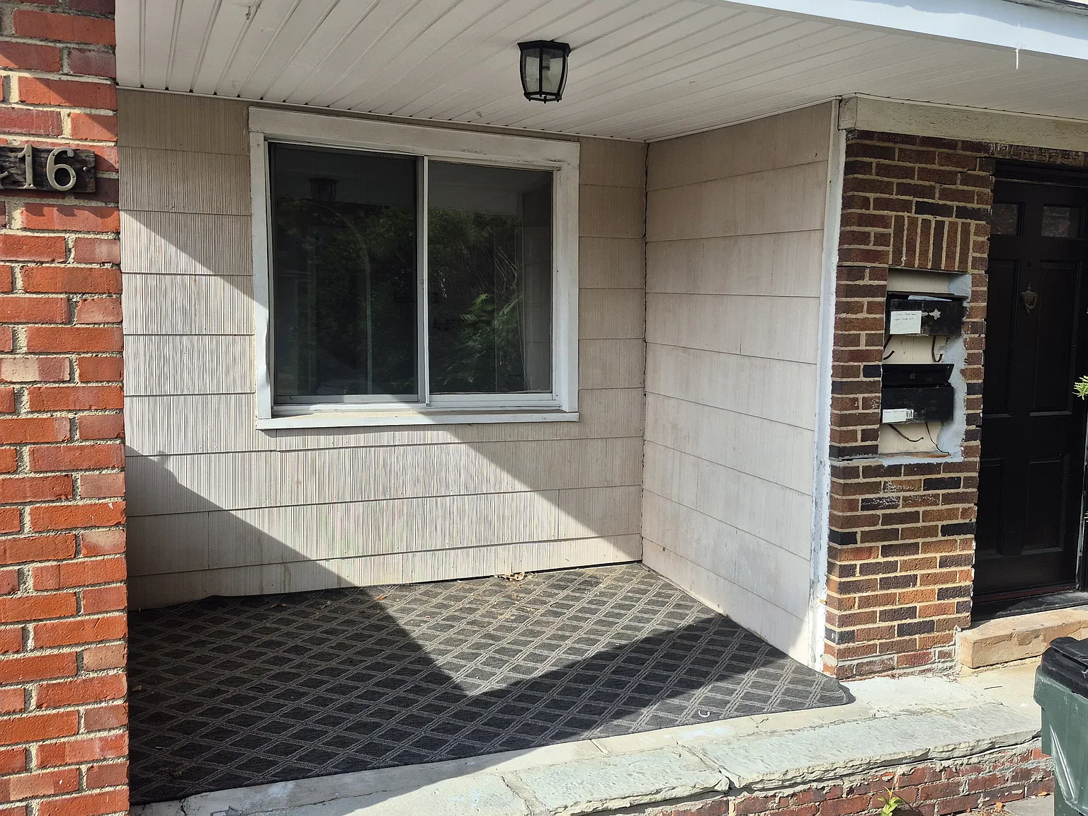 1416 Sheffield Rd — Photo 2