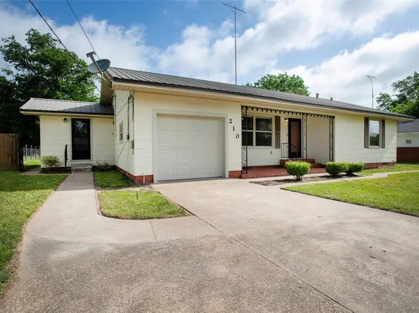 210 W Kansas St, Van, TX 75790