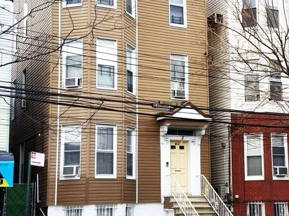 39-18 61st Street, Woodside, NY 11377