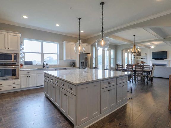 4th image of 629 Vickery Park Dr