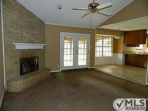5th image of 2112 Norfolk Dr