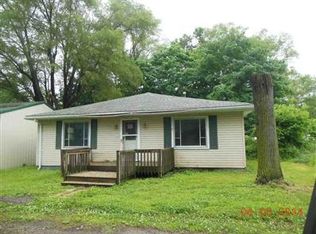 3906 S Hubbard St, Marion, IN 46953