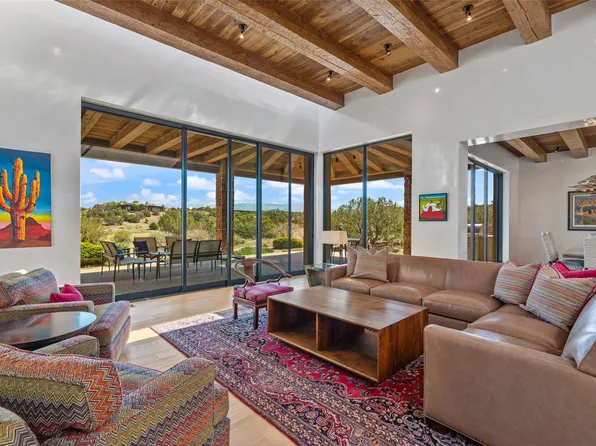 38 Amberwood Loop, Santa Fe, NM 87506