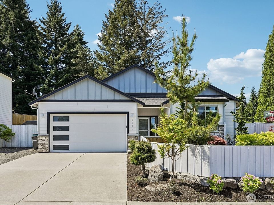 1st image of 8430 NE 50th Court