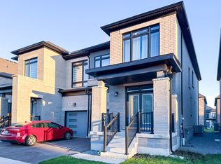 11 Waterfront Cres, Whitby, ON L1N 0M9