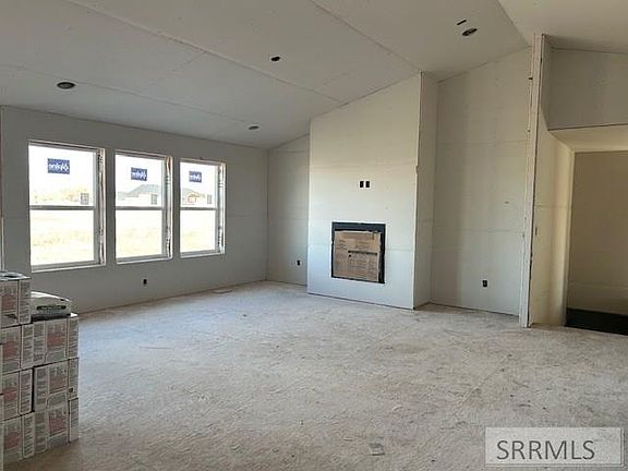 2nd image of 3765 E 365 N