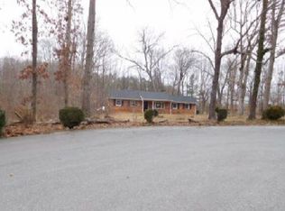 999 Lakeview Dr, Lynchburg, VA 24502