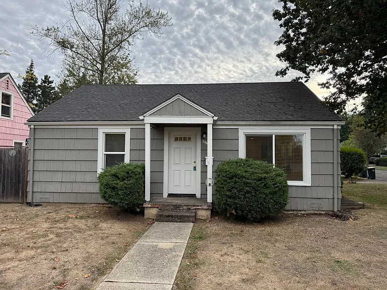 2091 Hilyard St — Photo 1