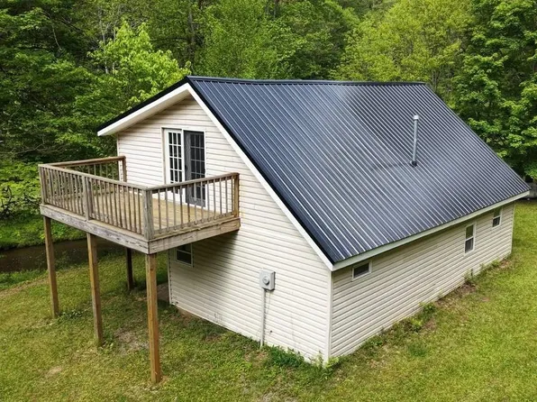 782 Whitney Run Rd, Corry, PA 16407