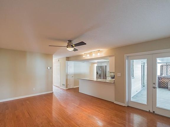 4th image of 5420 Justine Way
