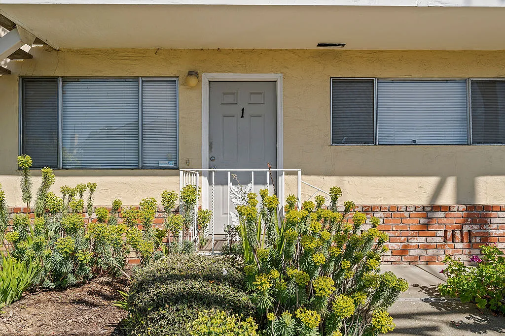 3 bed, 1462 sqft, $3,500 — Photo 2