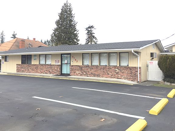 3rd image of 4107 80th St NE