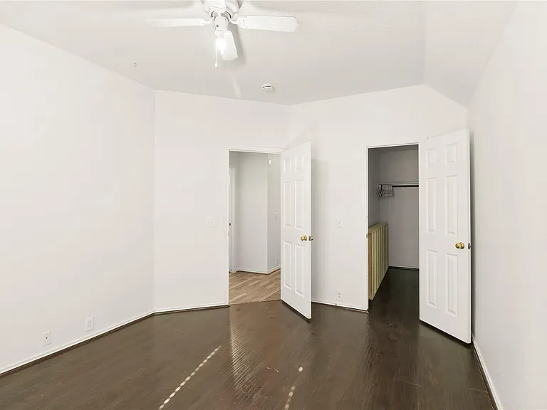 20510 Pioneer Bend Ct — Photo 40
