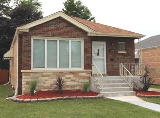 8940 S Sacramento Ave, Evergreen Park, IL 60805