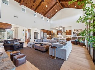 570 S Point Ct, Annetta, TX 76008