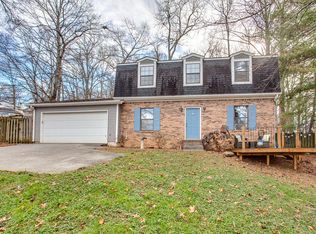 1345 Candlewick Rd, Knoxville, TN 37932