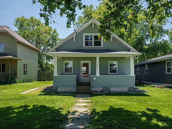 2nd image of 3647 Avenue C