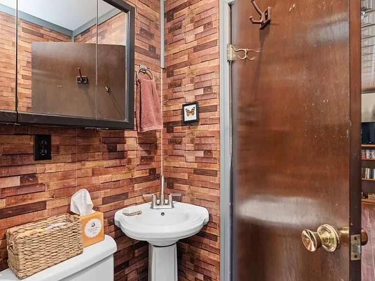 37 Butterfly Ln — Photo 11