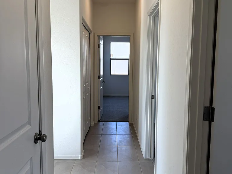 1638 W Pima Ct — Photo 18