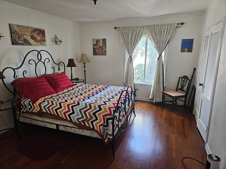 Daisy Ave — Photo 37