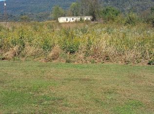 137 Morning Glory Dr, Ewing, VA 24248