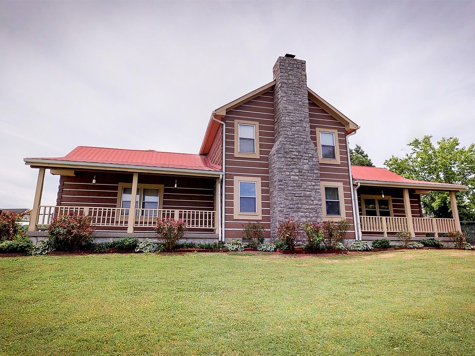 1st image of 110 Oak Dr