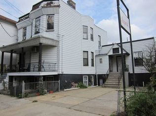 304 New York Ave, Union City, NJ 07087