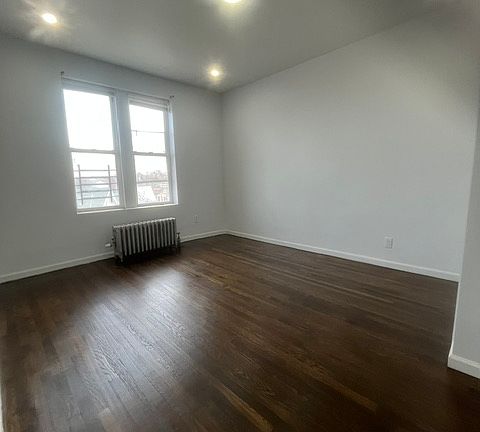 3rd image of 101-12 46th Ave #4B