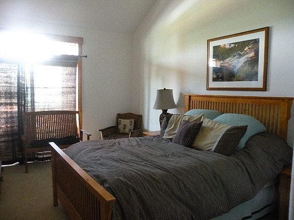 5th image of 16749 Skislope Way #1