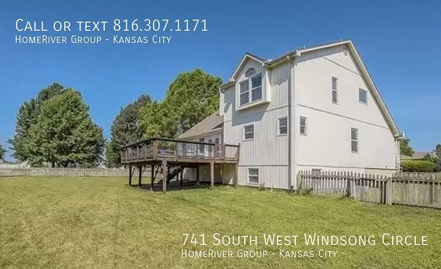 2nd image of 741 SW Windsong Poin