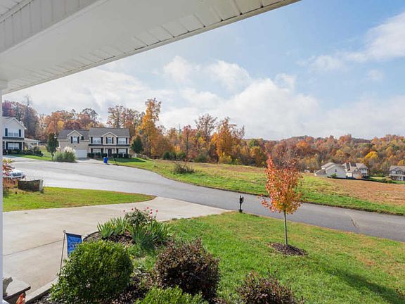 4th image of 9009 Canfield Ln