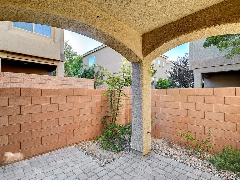 9634 Volk Ave — Photo 29