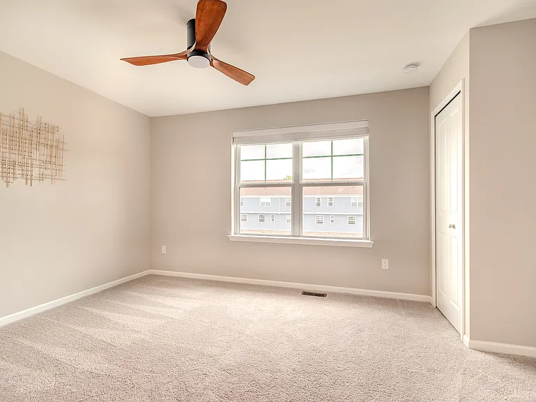 322 Jeff Keeton Dr — Photo 18